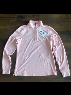 NEW! Women’s Full Wedge 1/2 Zip Long Sleeve.  Size M.  Pink